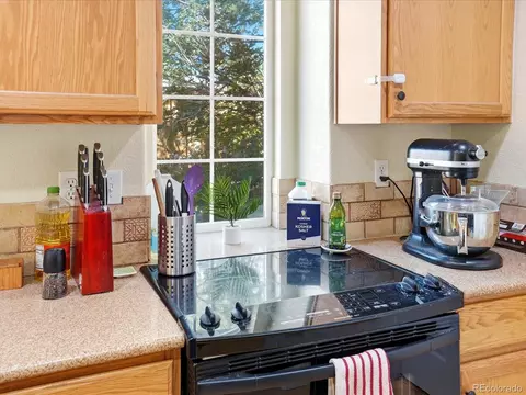 Kitchen - 20000 Mitchell Pl #2, Denver, CO 80249 photo 3 of 3