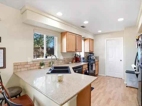 Kitchen - 20000 Mitchell Pl #2, Denver, CO 80249 photo 1 of 3