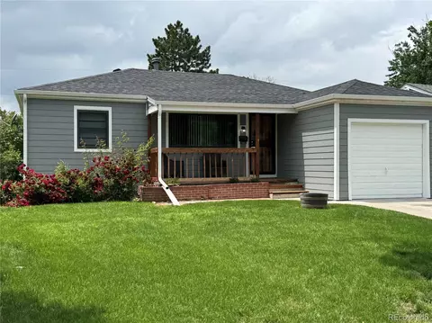 2301 Nome St, Aurora, CO 80010