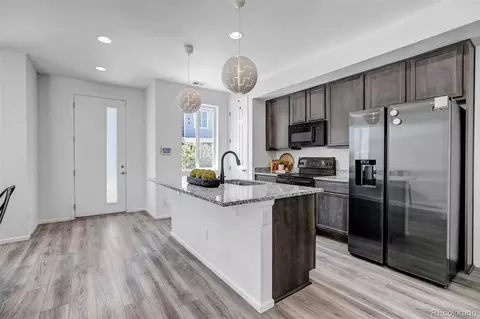 Kitchen - 23642 E 5th Dr, Aurora, CO 80018 photo 3 of 6