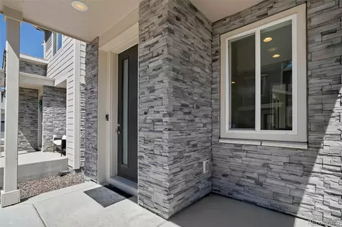 Exterior - 23642 E 5th Dr, Aurora, CO 80018 photo 4 of 7