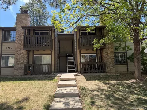 1766 S Pitkin Cir #B, Aurora, CO 80017