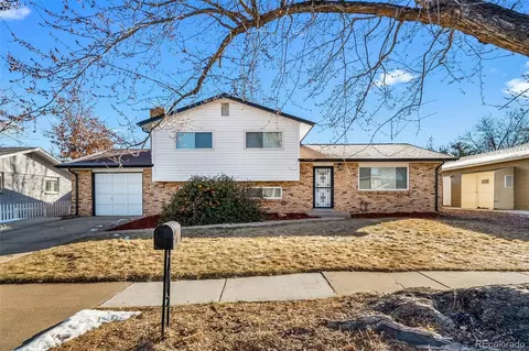 936 S Moline St, Aurora, CO 80012