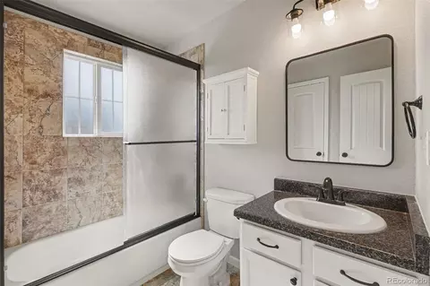 Bath - 4660 S Wright Way, Morrison, CO 80465 photo 3 of 3