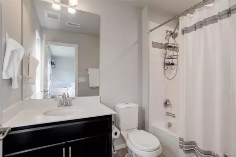 Bath - 7098 E 123rd Pl, Thornton, CO 80602 photo 6 of 6