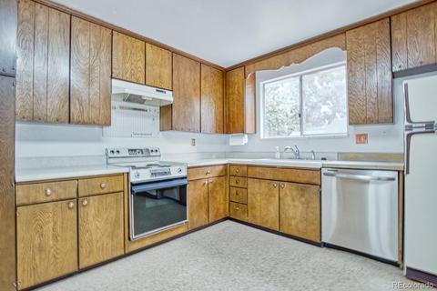 1485 S Lima Ct, Aurora, CO 80012 photo 11