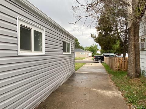861 Victor St, Aurora, CO 80011 photo 32