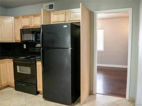 861 Victor St, Aurora, CO 80011 photo 11