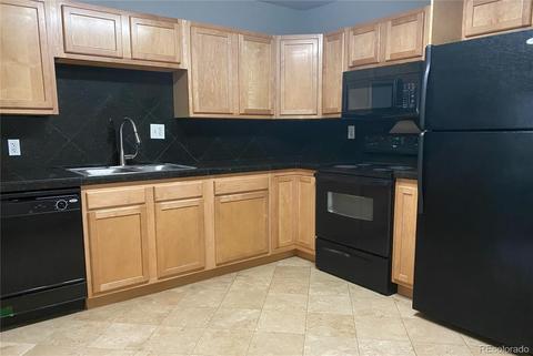 861 Victor St, Aurora, CO 80011 photo 15