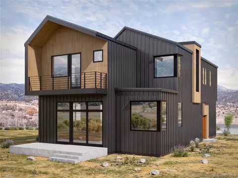 Exterior - 920 Crestone Ave, Salida, CO 81201 photo 4 of 5