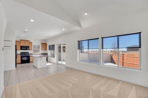 18609 E 50th Pl, Denver, CO 80249 photo 5