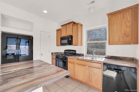 18609 E 50th Pl, Denver, CO 80249 photo 9