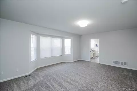 Living - 20013 E Caspian Cir, Aurora, CO 80013 photo 4 of 4