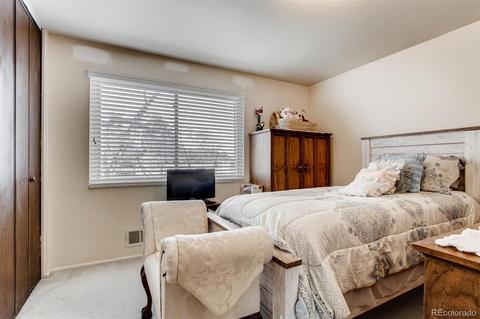 12958 Elgin Dr, Denver, CO 80239 photo 10
