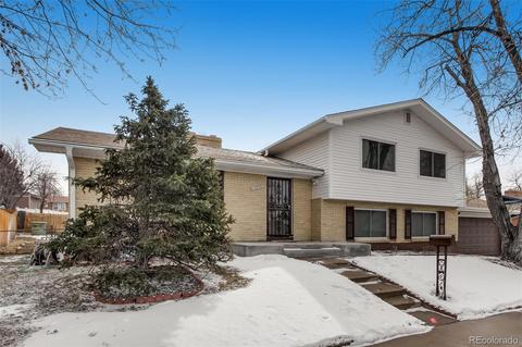 12958 Elgin Dr, Denver, CO 80239 photo 1