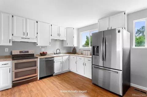 Kitchen - 15976 E Bethany Pl, Aurora, CO 80013 photo 1 of 1