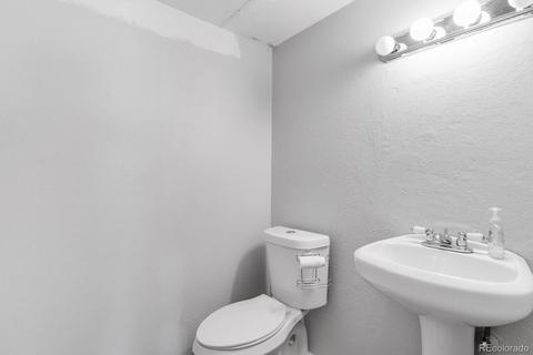 18864 E Cornell Ave, Aurora, CO 80013 photo 10
