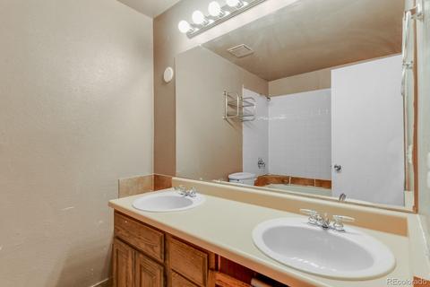 18864 E Cornell Ave, Aurora, CO 80013 photo 16