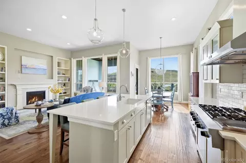 Kitchen - 10665 Montecito Dr, Lone Tree, CO 80124 photo 5 of 6