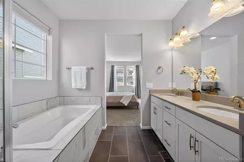 27200 E Davies Pl, Aurora, CO 80016 photo 14