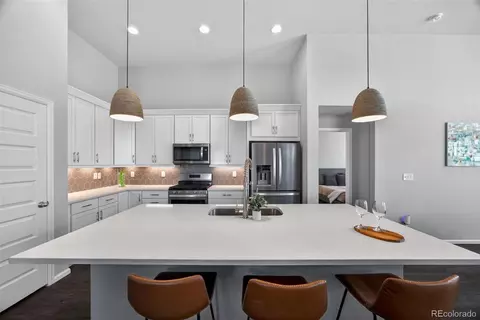 27200 E Davies Pl, Aurora, CO 80016 photo 3