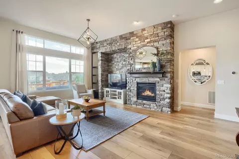 Living - 23366 E Piccolo Dr, Aurora, CO 80016 photo 2 of 4
