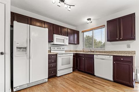 18538 E Kansas Pl, Aurora, CO 80017 photo 7