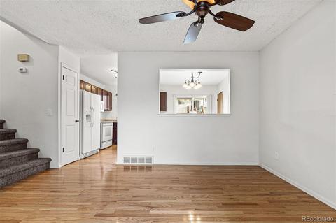 18538 E Kansas Pl, Aurora, CO 80017 photo 3