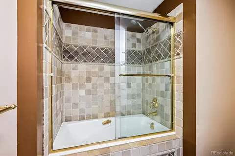 Bath - 400 E 3rd Ave #403, Denver, CO 80203 photo 2 of 2