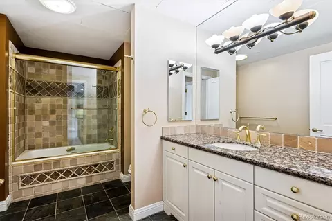 Bath - 400 E 3rd Ave #403, Denver, CO 80203 photo 1 of 2