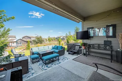 9294 Dunraven Loop, Arvada, CO 80007