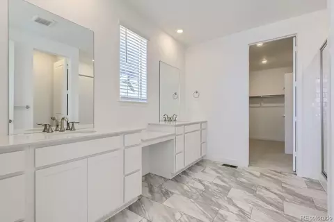 24714 E Pacific Pl, Aurora, CO 80018 photo 8