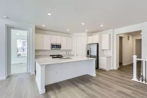 24714 E Pacific Pl, Aurora, CO 80018 photo 5
