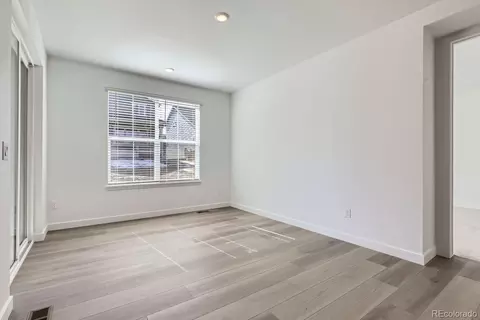 24714 E Pacific Pl, Aurora, CO 80018 photo 3