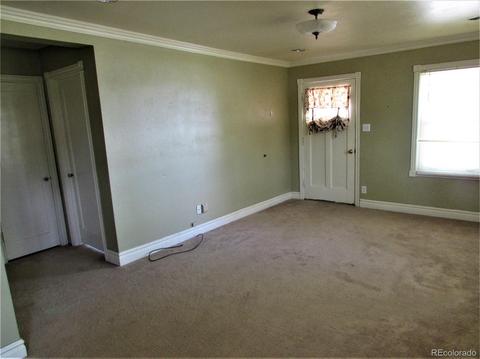 212 Dakota Ave, Rangely, CO 81648 photo 2