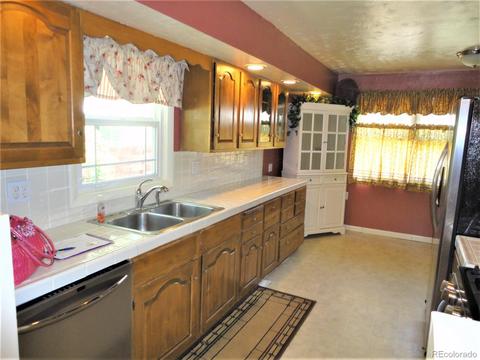 212 Dakota Ave, Rangely, CO 81648 photo 8