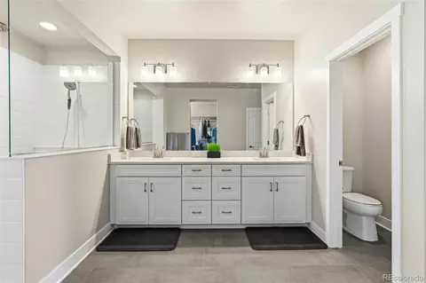 Bath - 9571 Yucca Ct, Arvada, CO 80007 photo 2 of 3