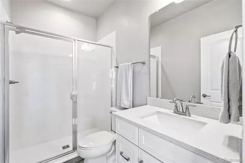 Bath - 9571 Yucca Ct, Arvada, CO 80007 photo 3 of 3