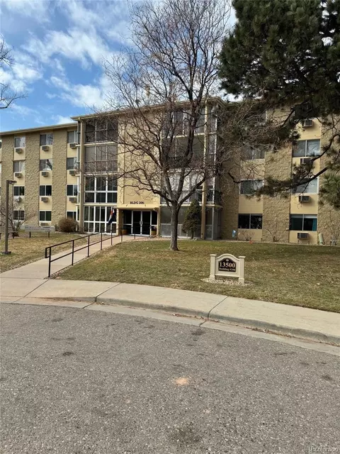 13500 E Cornell Ave #304, Aurora, CO 80014