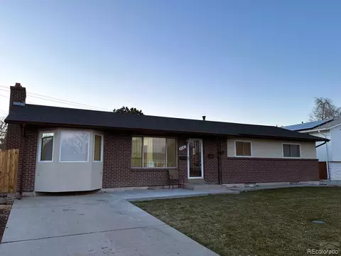 1643 Lynwood Ln, Pueblo, CO 81005