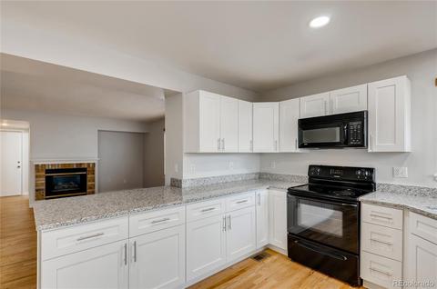 21563 E 44th Ave, Denver, CO 80249 photo 9