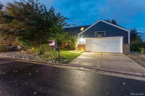 3430 S Halifax Way, Aurora, CO 80013