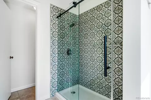 Bath - 12439 W 84th Dr, Arvada, CO 80005 photo 4 of 5