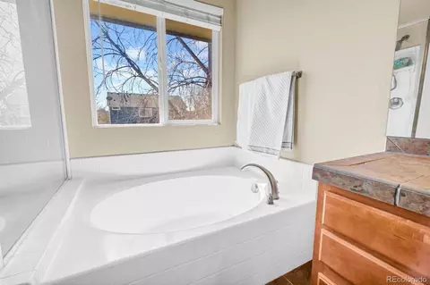 Bath - 320 Short Dr, Dacono, CO 80514 photo 3 of 4