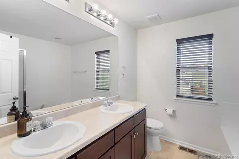 Bath - 22264 E Kenyon Pl, Aurora, CO 80018 photo 1 of 4