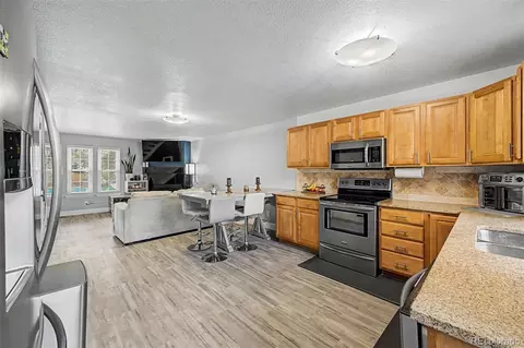 Kitchen - 14367 E Pimlico Pl #D, Aurora, CO 80015 photo 3 of 5