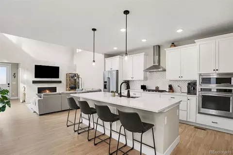 9958 E 63rd Pl, Denver, CO 80238 photo 5