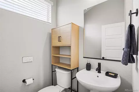 9958 E 63rd Pl, Denver, CO 80238 photo 23