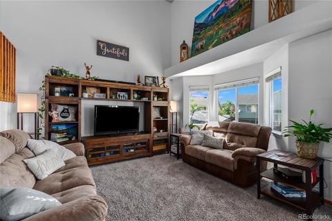 21985 E Lake Pl, Aurora, CO 80015 photo 3