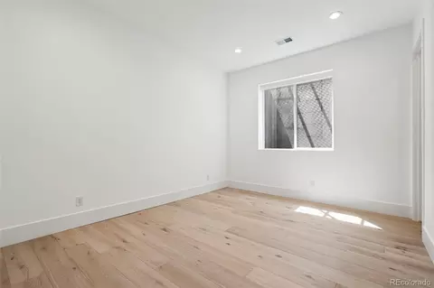 Bedroom - 959 S Vine St, Denver, CO 80209 photo 8 of 8